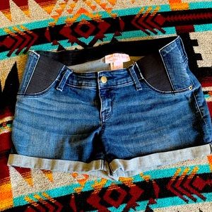 Isabel maternity jean shorts